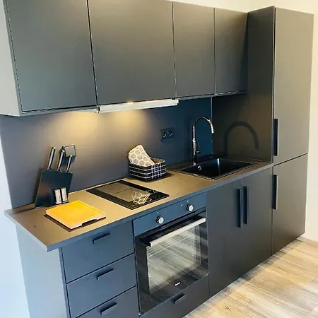 Moderner Einraumbungalow Auf Eigenem Grundstueck Casa de Férias *